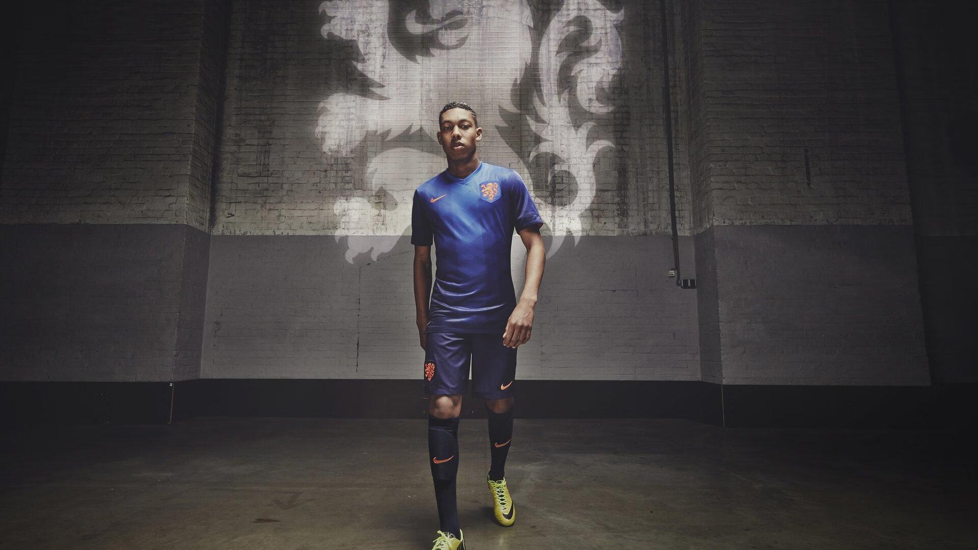 德约科维奇鏖战五盘险胜新星 第24座大满贯近在咫尺